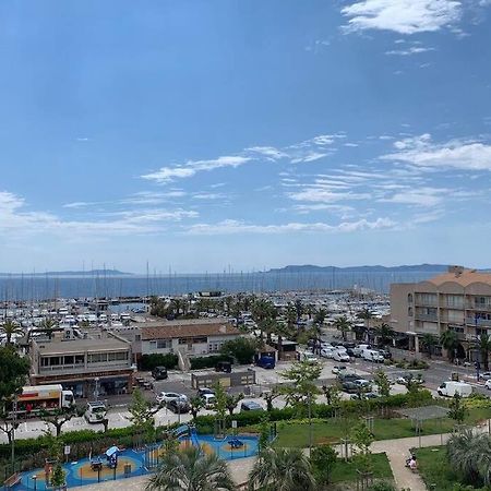 L'Effet Mer, Duplex Sur Le Port Avec Ses 2 Terrasses Vue Mer 耶尔 外观 照片