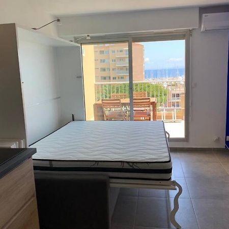 L'Effet Mer, Duplex Sur Le Port Avec Ses 2 Terrasses Vue Mer 耶尔 外观 照片